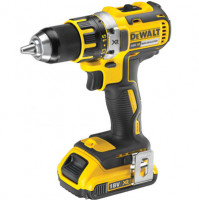 DeWalt DCD790D2 bezuhlíkový aku skrutkovač